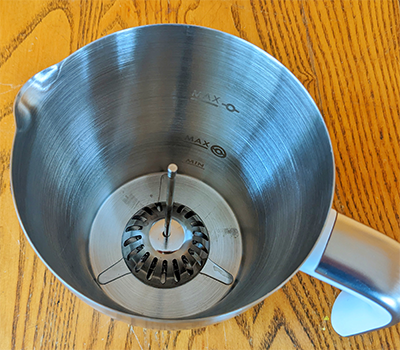 Our review of the Maestri House Detachable Milk Frother.