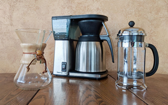 https://www.coffeedetective.com/images/pro-coffemakers700.jpg